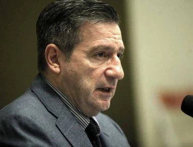 Ο... «προοδευτικός» Καμίνης θέλει να παραδώσουμε την Μακεδονία και καταδικάζει τις μαθητικές καταλήψεις!